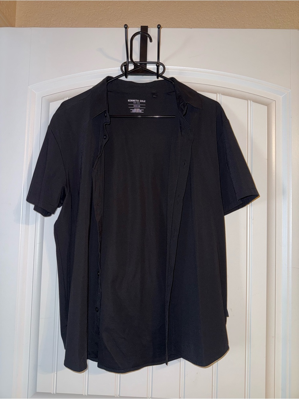 Kenneth Cole Men's Black Short-Sleeve Button-Down Shirt